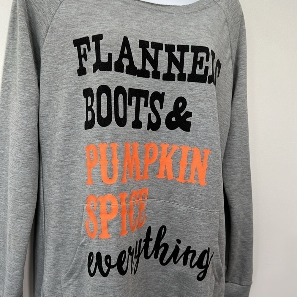 Fall sweatshirt - Picture 2 of 5